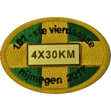 2017 4-daagse badge 2017 met metalen afstandsnummer