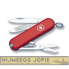 victorinox classic