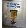 4-daagse medaille standaardje met blauwe of rood