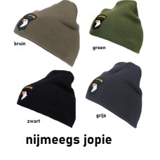 muts beanie airborne  eagle