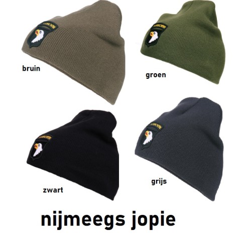 muts beanie airborne  eagle