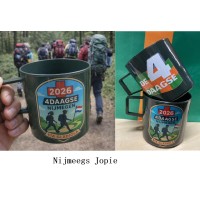 4-daagse mok, kunststof, met 4d-embleem, met oranje 4 of 4-daagse 2026