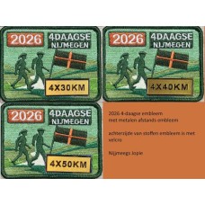 2026 afstands embleem, 4-daagse met metalen cijfer, ca 6 x 8cm, inclusief verrassing 