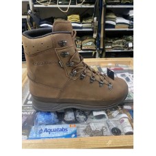 originele legerschoen Lowa mountain, geheel leer, maat 47