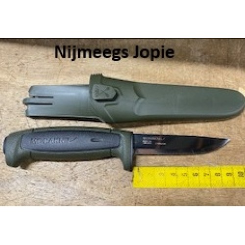 mora 546 S, RVS, groen/zwart