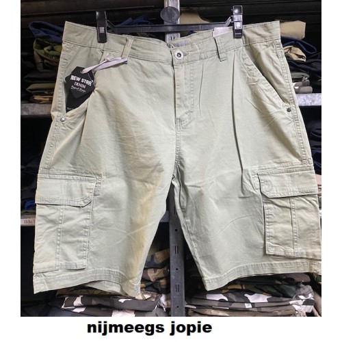 korte broek new star brisbane, licht groen/khaky, op=op
