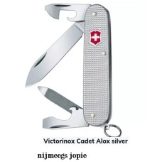 victorinox military cadet, met vijl