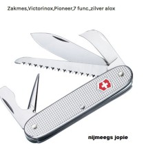 victorinox military style pioneer 7, met krom mes